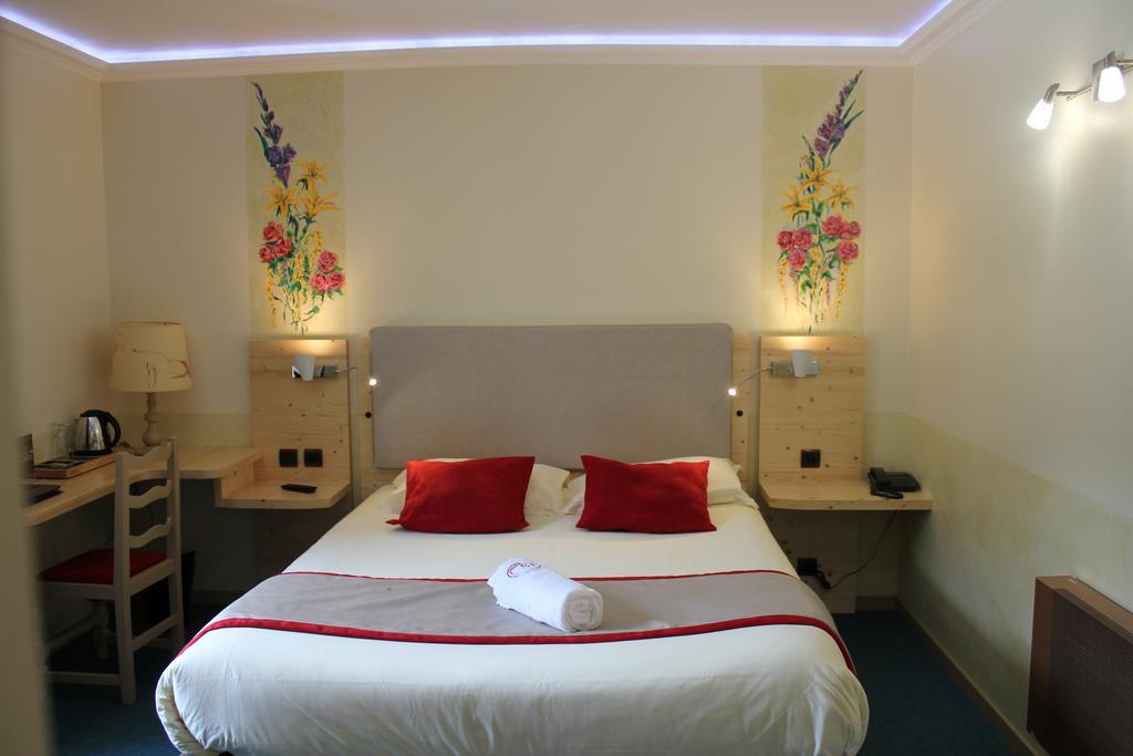 La Neyrette Hotel Saint-Disdier-en-Devoluy Room photo