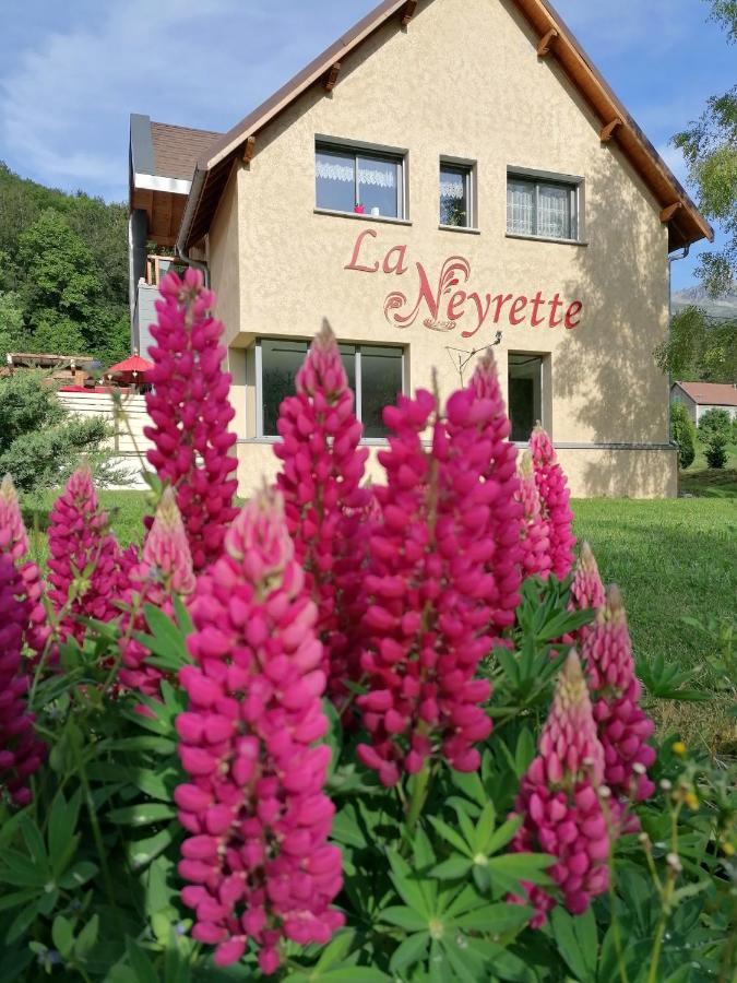 La Neyrette Hotel Saint-Disdier-en-Devoluy Exterior photo